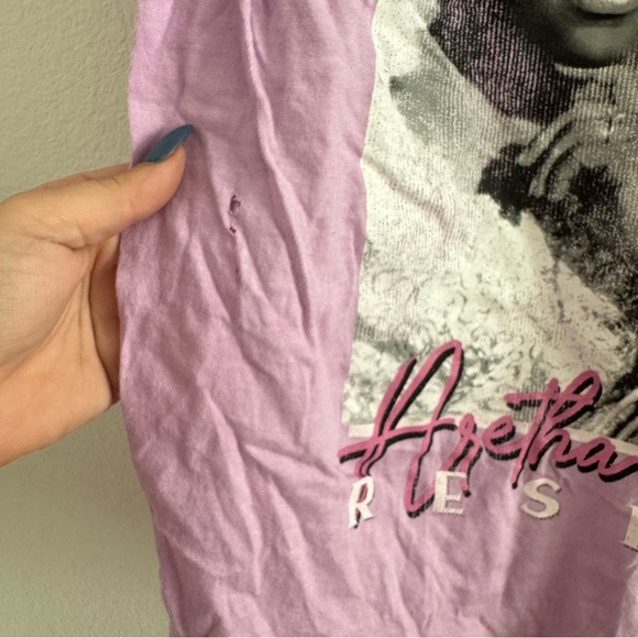 3 Bundle Oversized Band Tees Size: M - Picture 4 of 10